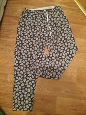 Tu Size 12 Charcoal And Cream