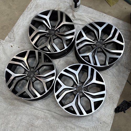 Set genuine range rover - 20",