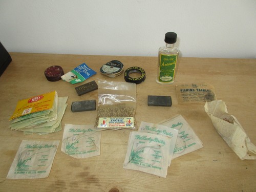 Vintage fishing tackle lot - fishing,