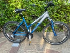 GIANT BOLDER 'MINT' LADIES MOUNTAIN BIKE IMMACULATE CONDITION