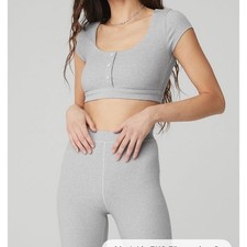 Alo Yoga Wellness Rib Henley