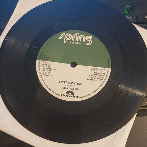 Millie jackson sweet music - millie,