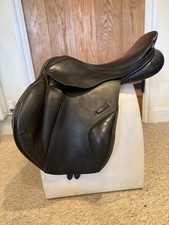 17.5” Albion K2 Jump Saddle