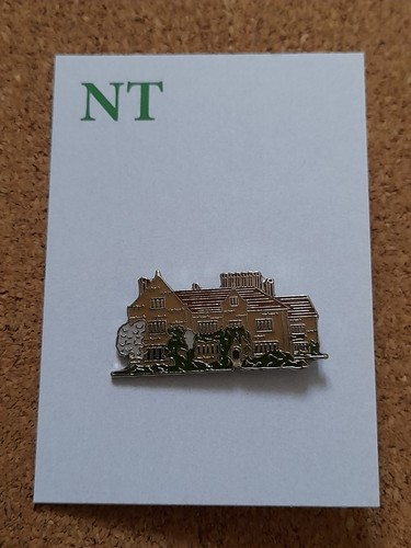 National trust batemans - national, o.o.p.