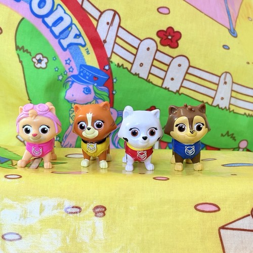 Paw patrol kitty cats - paw,