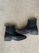 Gallop, Elegance, Leather