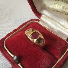 FINE ANTIQUE 18CT GOLD 0.45CT