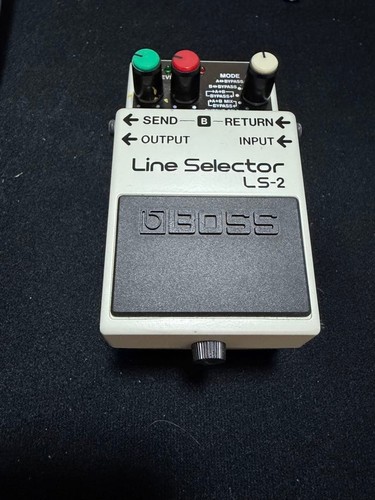 Boss line selector guitar - line,