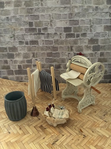 Dolls house scale - house,