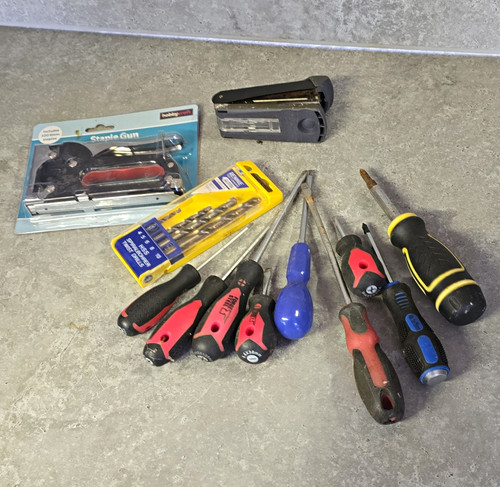 Diy hand tool job - , mixed