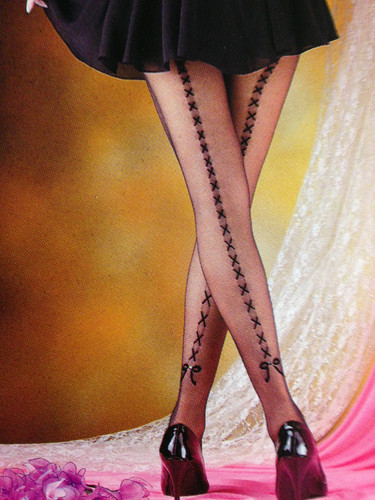Pkts black pantyhose with - qs,