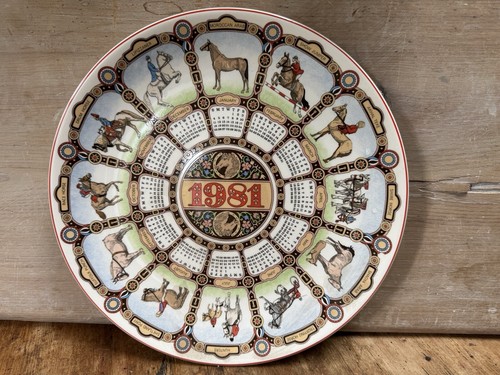 Wedgwood calendar plate - calendar,