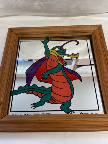 Vintage disney mirror elliott - disney,