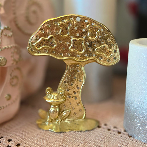 Vintage gold tone mushroom - vintage,