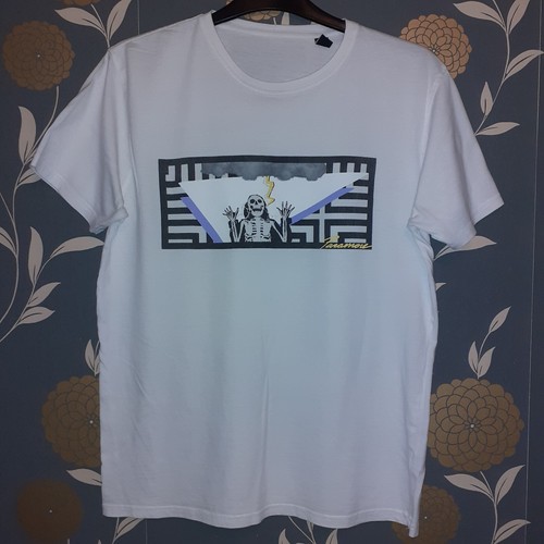 Paramore medium shirt 21inch - paramore, t-shirt