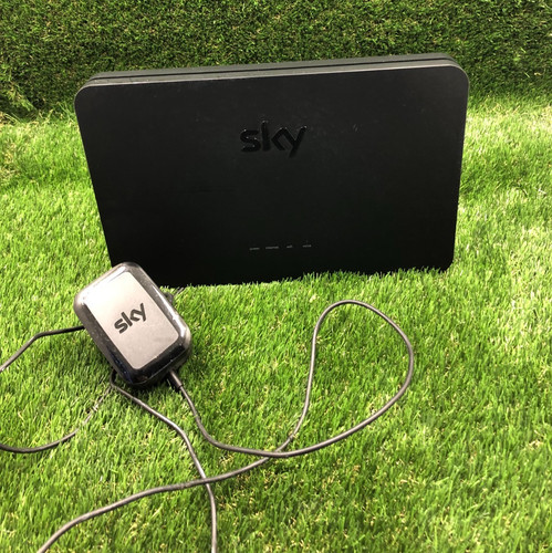 Sky broadband wireless hub - sky,