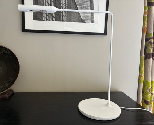 Lumina flo desk - "flo",