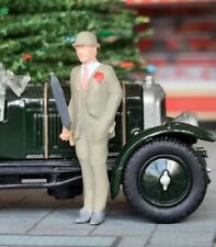 JOHN STEED OO GAUGE FIGURE HAND PAINTED THE AVENGERS PATRICK MACNEE 1960-70S