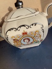 Lovely Vintage Sadler Teapot