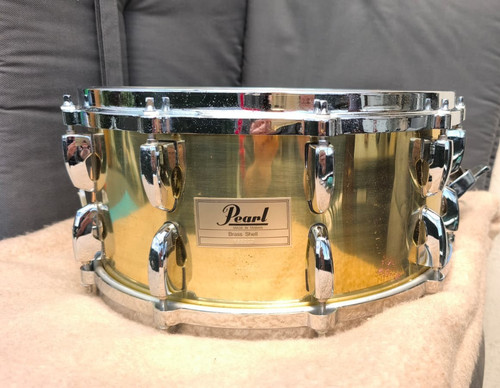 Pearl brass 14x6 - 14x6.5, snare