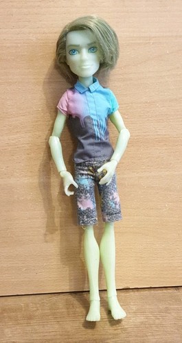 Monster high haunted - -,