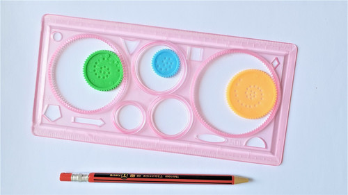 Plastic spirograph with ruler - plastic,
