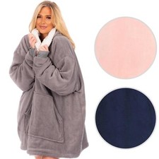 Oversized Warm Hoodie Blanket