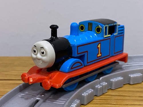 Thomas the tank engine - thomas,