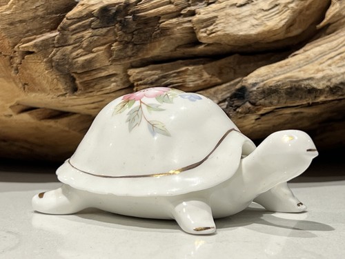 Lawrence pottery tortoise - pottery,