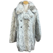 NEW BE FORE DAWN Faux Fur