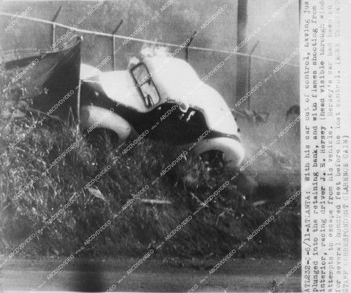 1950 sports auto racing - }, race