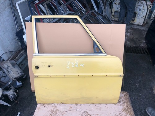 Mercedes w114 front right door - w114,
