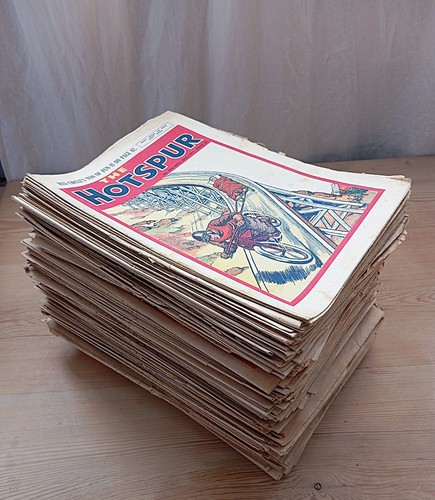 Job lot vintage comics 215 - job,