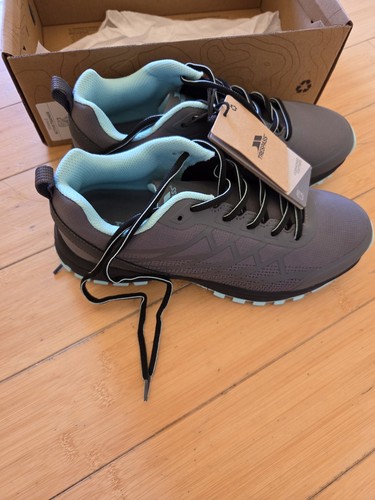 New tresspass trainers - tresspass, with
