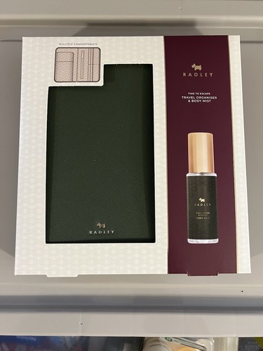 Radley travel organiser and - organiser,