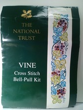 NATIONAL TRUST Vine Bell-Pull