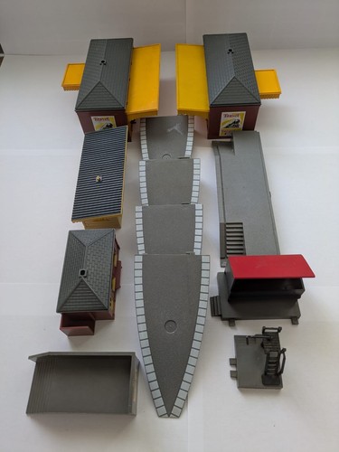 Triang hornby station - triang,