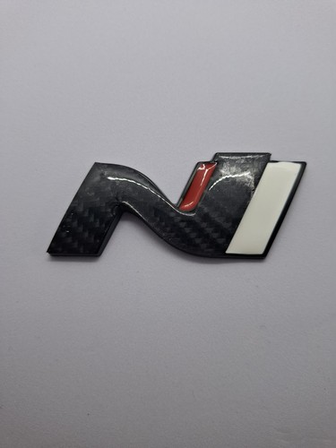 Hyundai badge overlay - x, 2