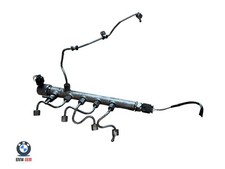 MERCEDES C E SLK FUEL INJECTOR RAIL 2.1 DIESEL  WITH PIPES A6510700595