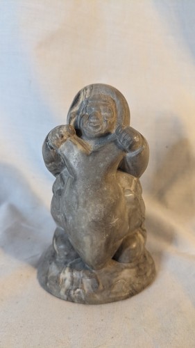Vintage inuit soap stone - inuit,