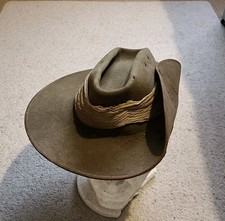 Australian Army Slouch Hat, Early Australian Slouch Hat 1951