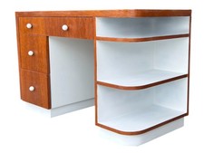 Vintage Art Deco Streamline