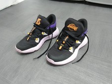 children's basketball shoes