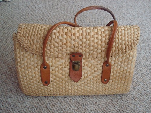 Vintage large raffia handbag - vintage,