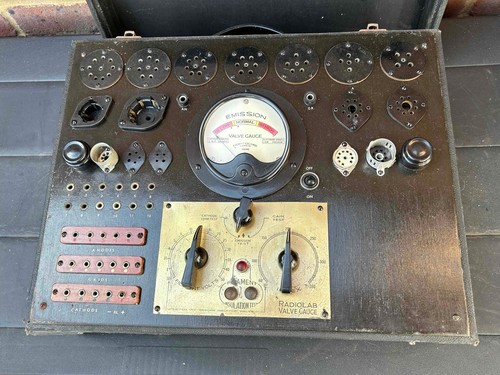Valve tester everett edgcumbe - tester,