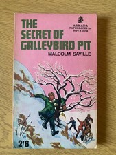 Malcolm saville paperbacks - malcolm,