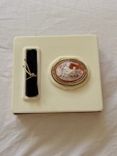 Estée Lauder Youth Dew Cameo