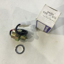 Toyota Corolla Starlet Tercel Hiace 84210-10060 Reverse Reversing Light Switch