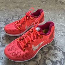 Nike LunarGlide 5 Women’s Trainers Size 6  Bright Coral