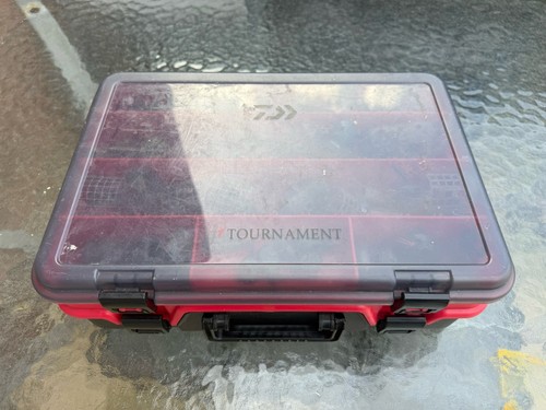 Daiwa tournament feeder box - tournament,